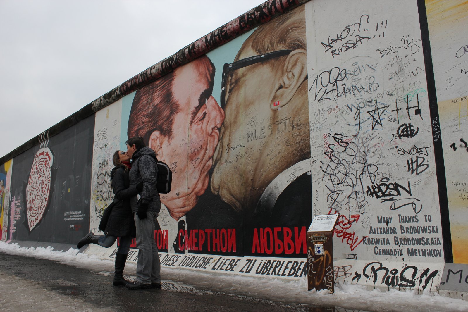 Beijo no Muro de Berlim